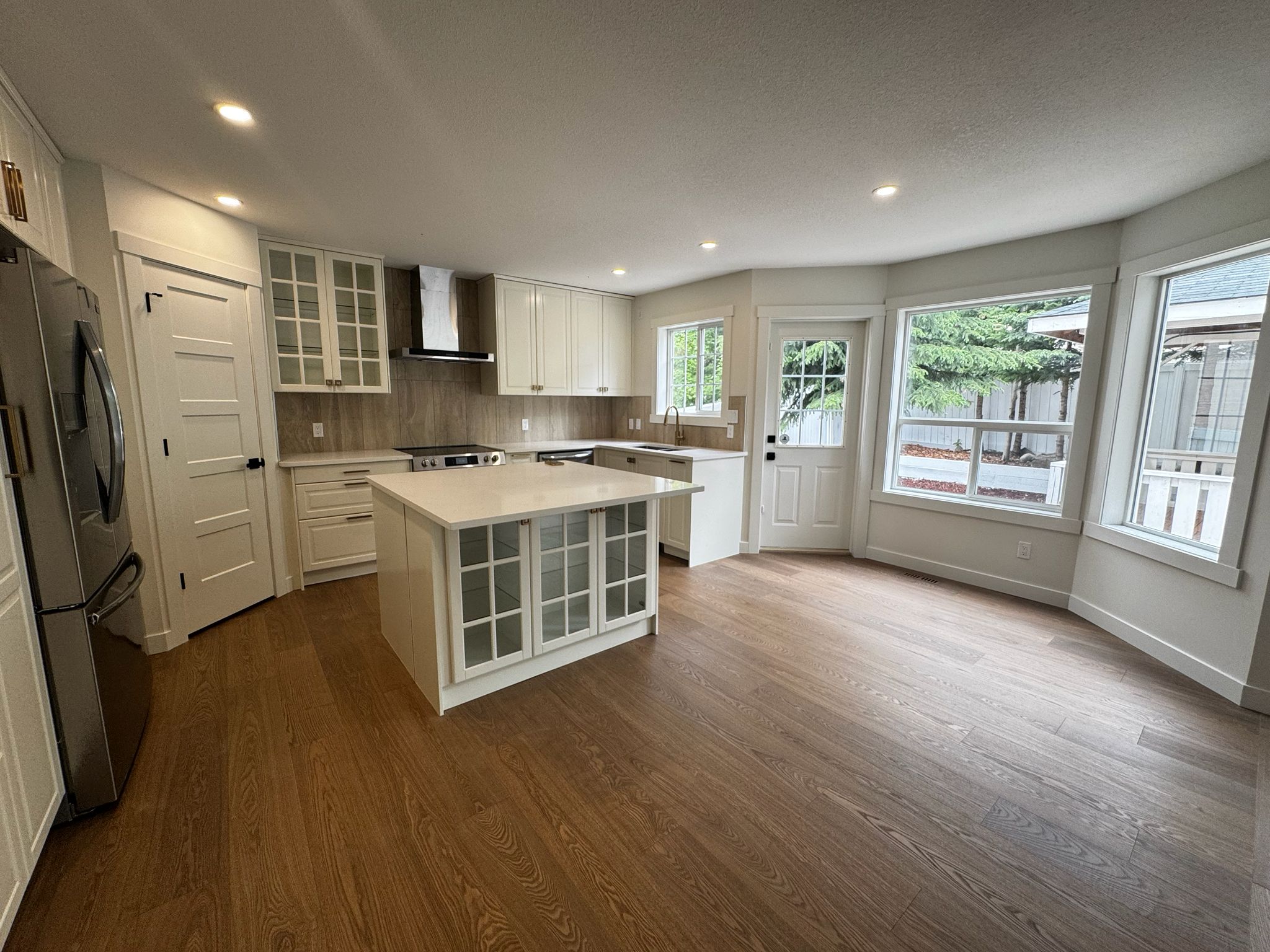 Modern Kitchen with Island